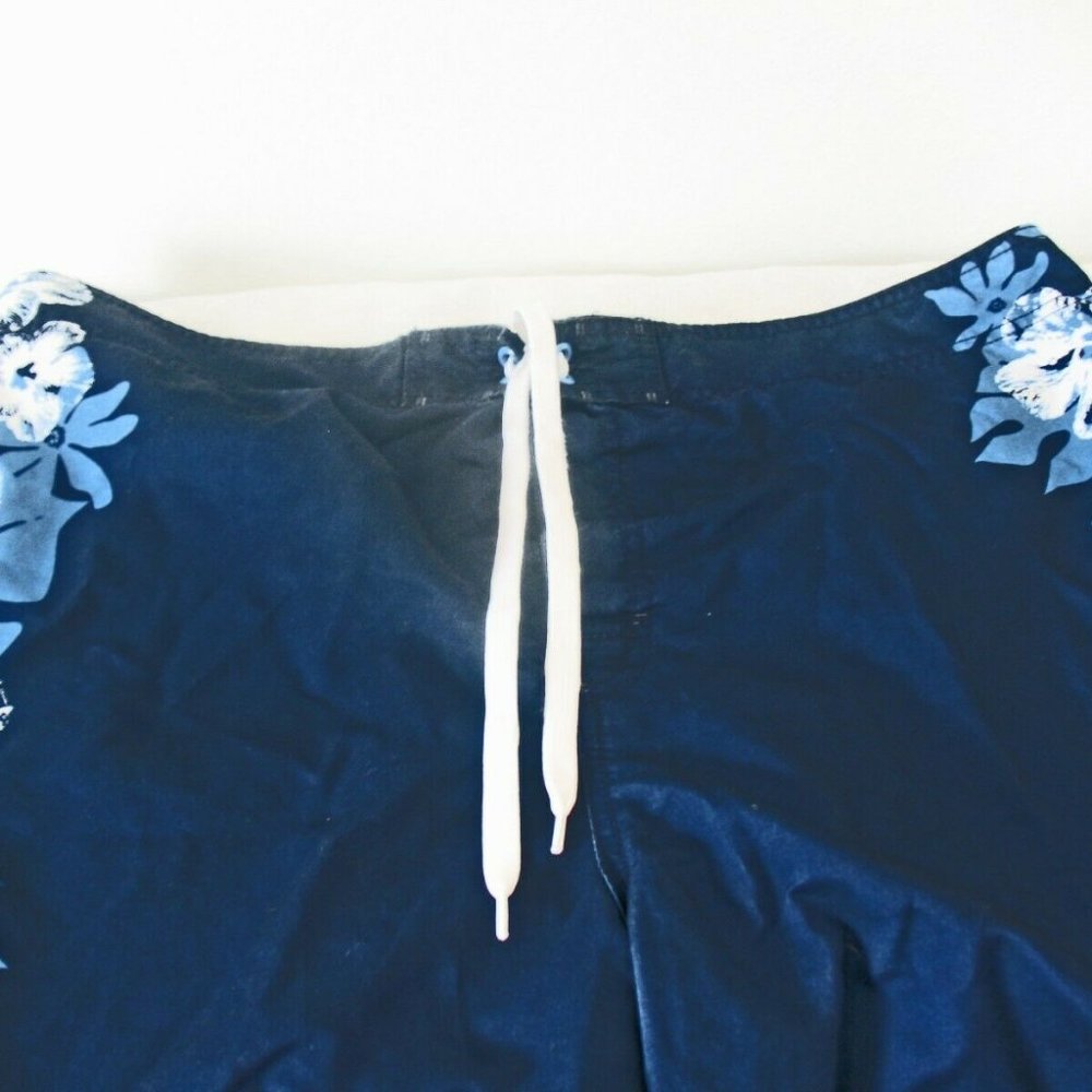 Surf Gear  Board Shorts SizeM (32-34) Swim Board